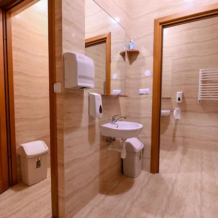 Проживание в семье Pod Tatrami 2 - Komfortowe Z Wyzywieniem Blisko, Term Bania